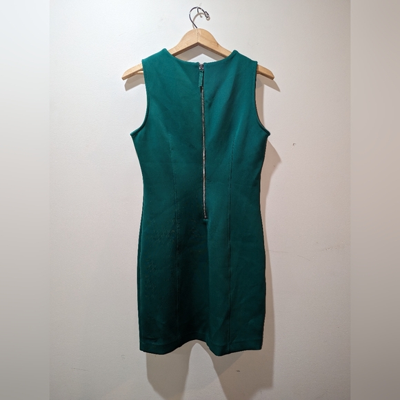 Medium emerald green dynamite dress - Picture 5 of 7